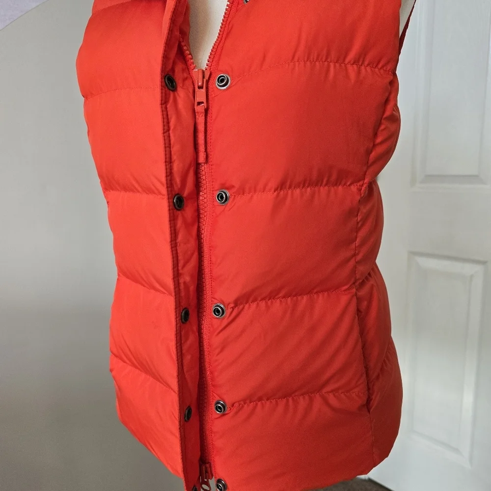 J Crew | Small | Orange Puffer Vest With Hidden Snaps & Zippers - Picture 5 of 11